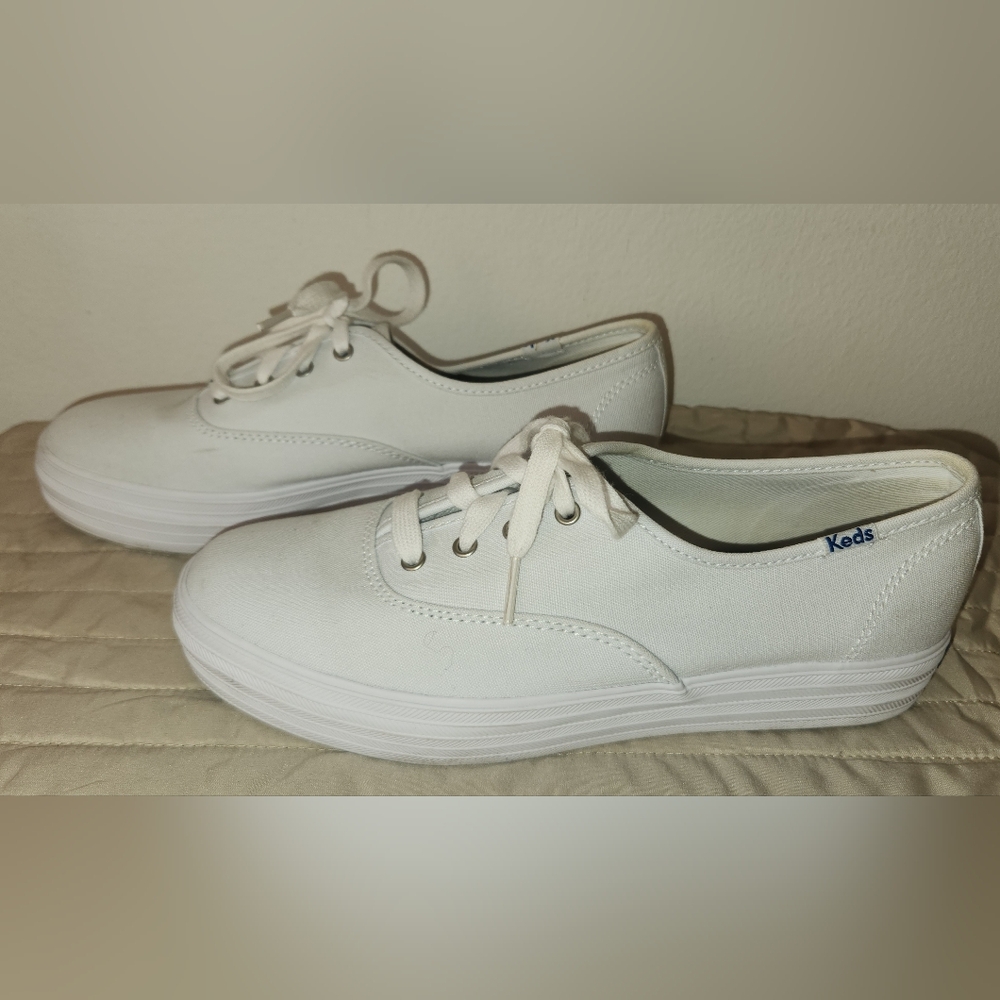 KEDS Women's White Triple Up Canvas Platform Sneakers - Picture 2 of 14